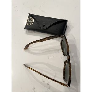 Rayban Wayfarer